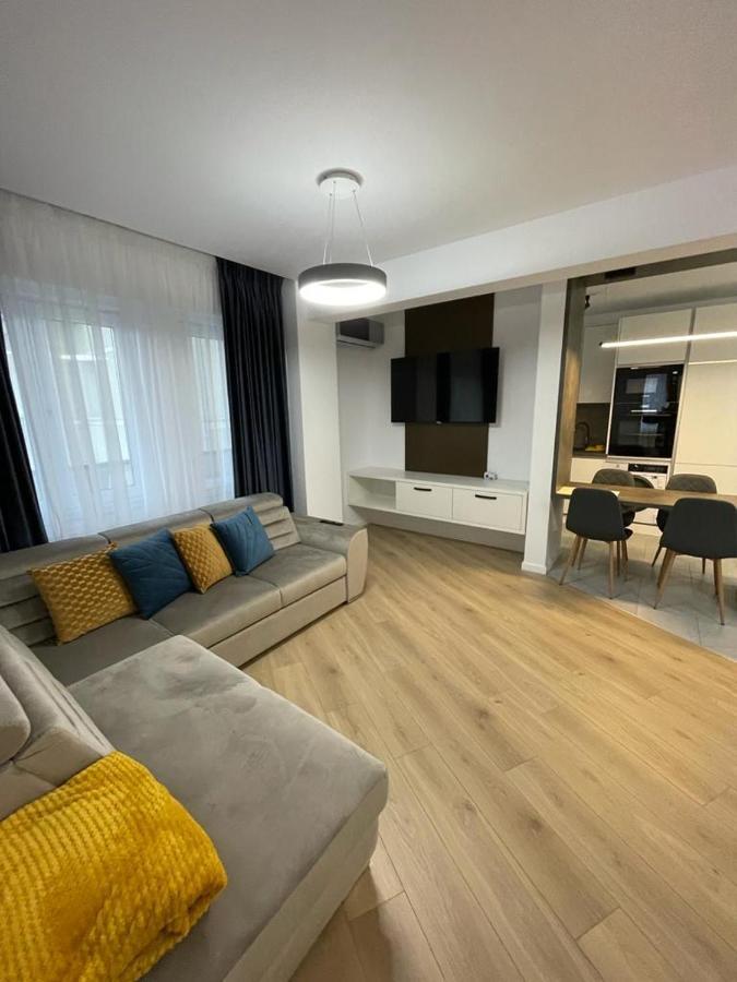 Adina Apartament Gura Humorului Eksteriør bilde